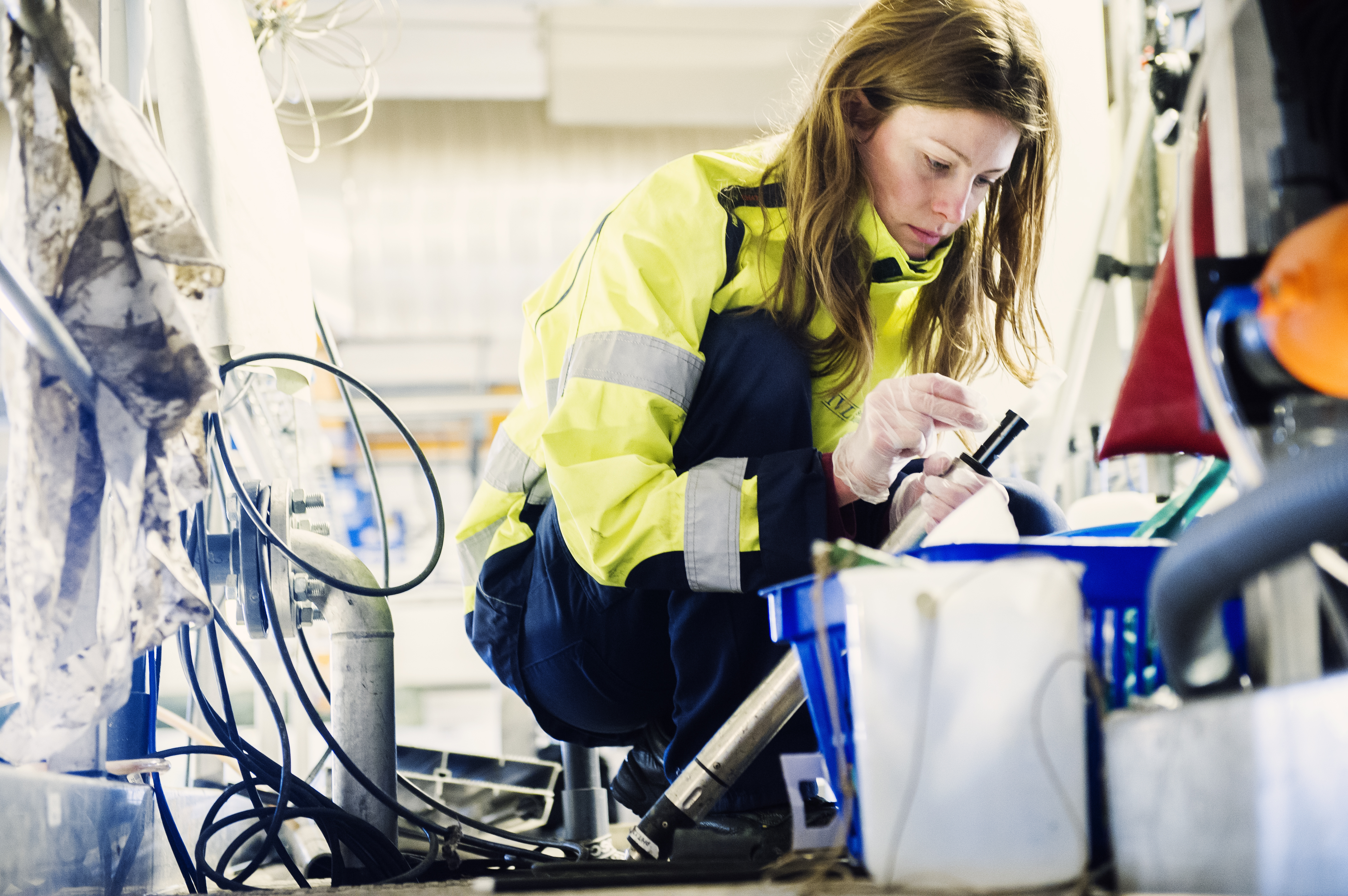 Person working at Sjöstadsverket